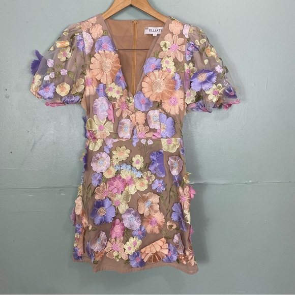 Elliatt Anthea Floral Embroidered Dress Mini Embellished 3D Applique Small - Picture 3 of 12